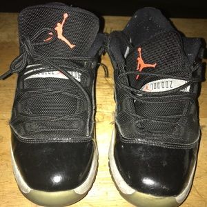 Jordan sneaker size preschool size 3
